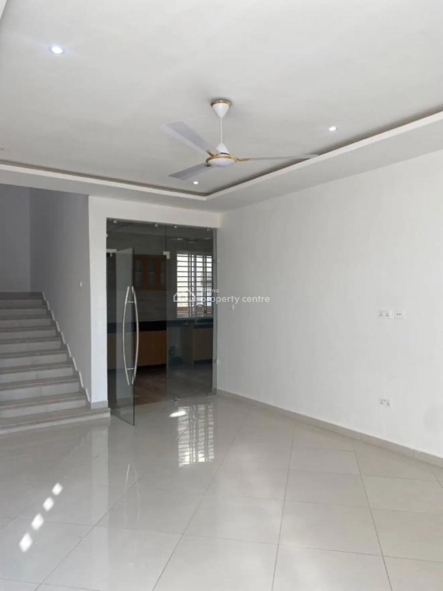 Detached 3 Bedroom Duplex in a Gated Community, Achimota, Accra, Detached Duplex for Sale