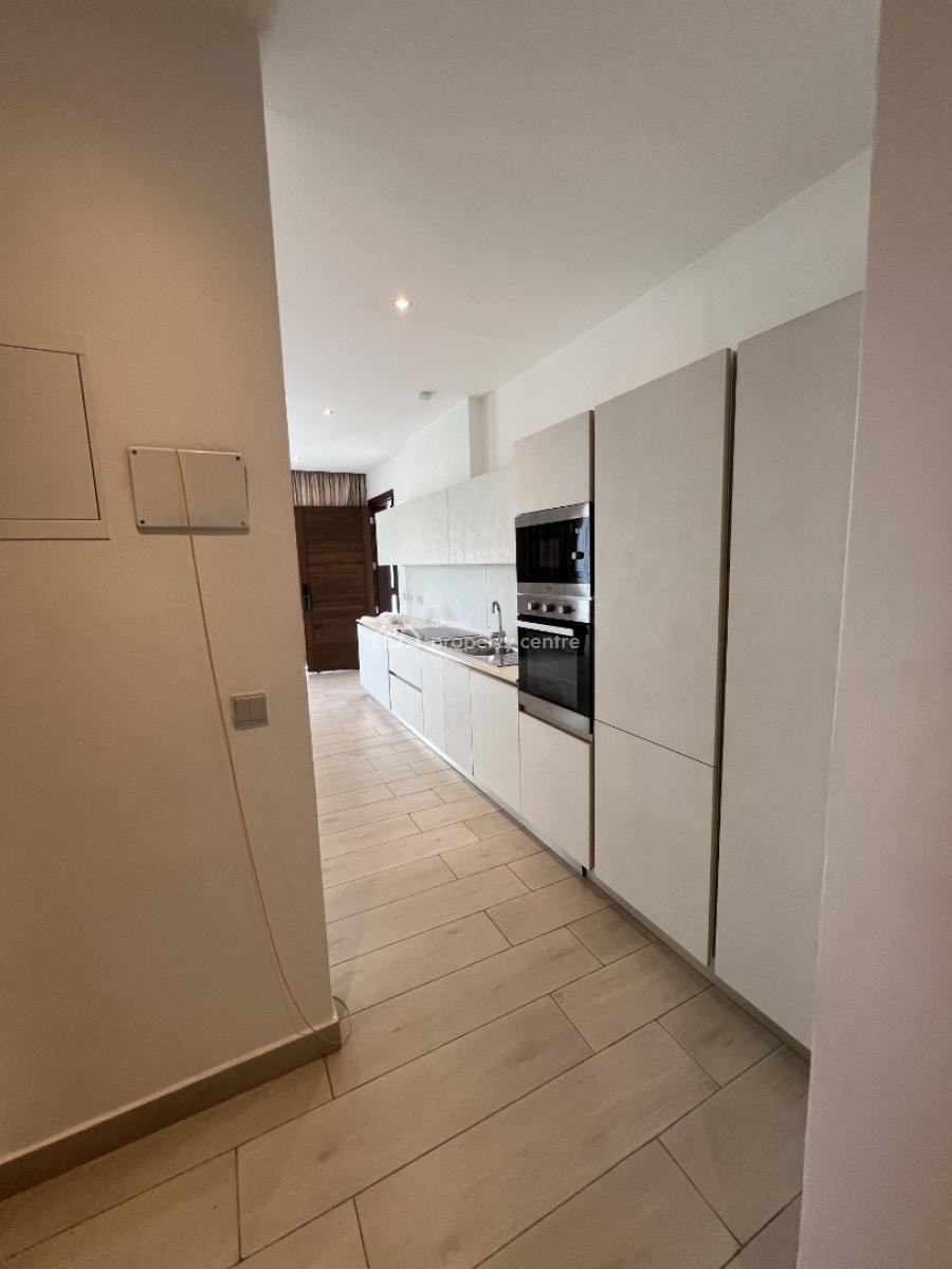 Two-bedroom Unfurnished Apartment Unit, 35 Obenesu Crescent, Cantonments, Accra, Apartment for Rent