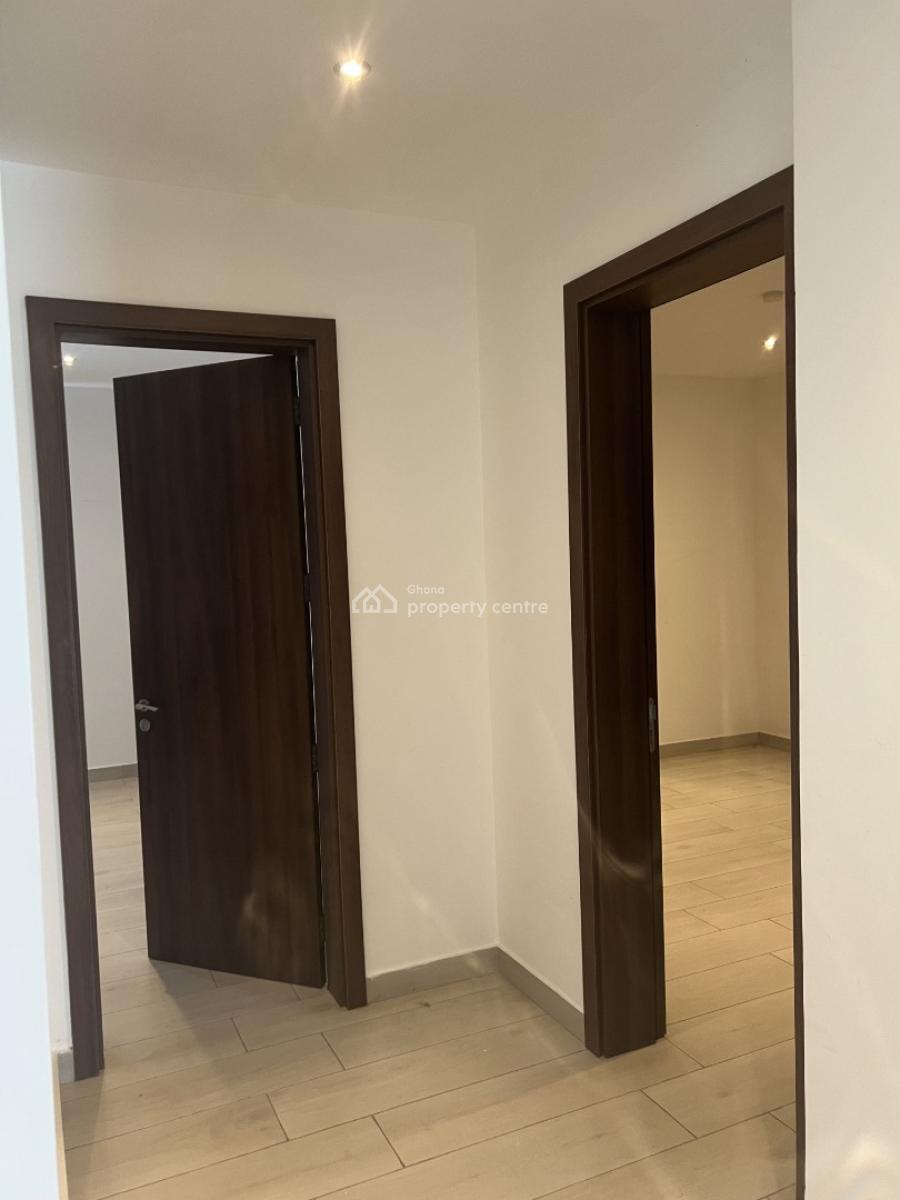 Two-bedroom Unfurnished Apartment Unit, 35 Obenesu Crescent, Cantonments, Accra, Apartment for Rent
