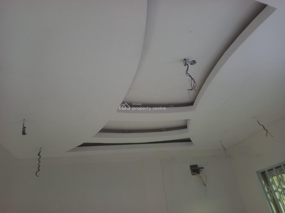 2 Bedrooms Apartment, Kenyasi Adwumam, Kumasi Metropolitan, Ashanti, Apartment for Rent