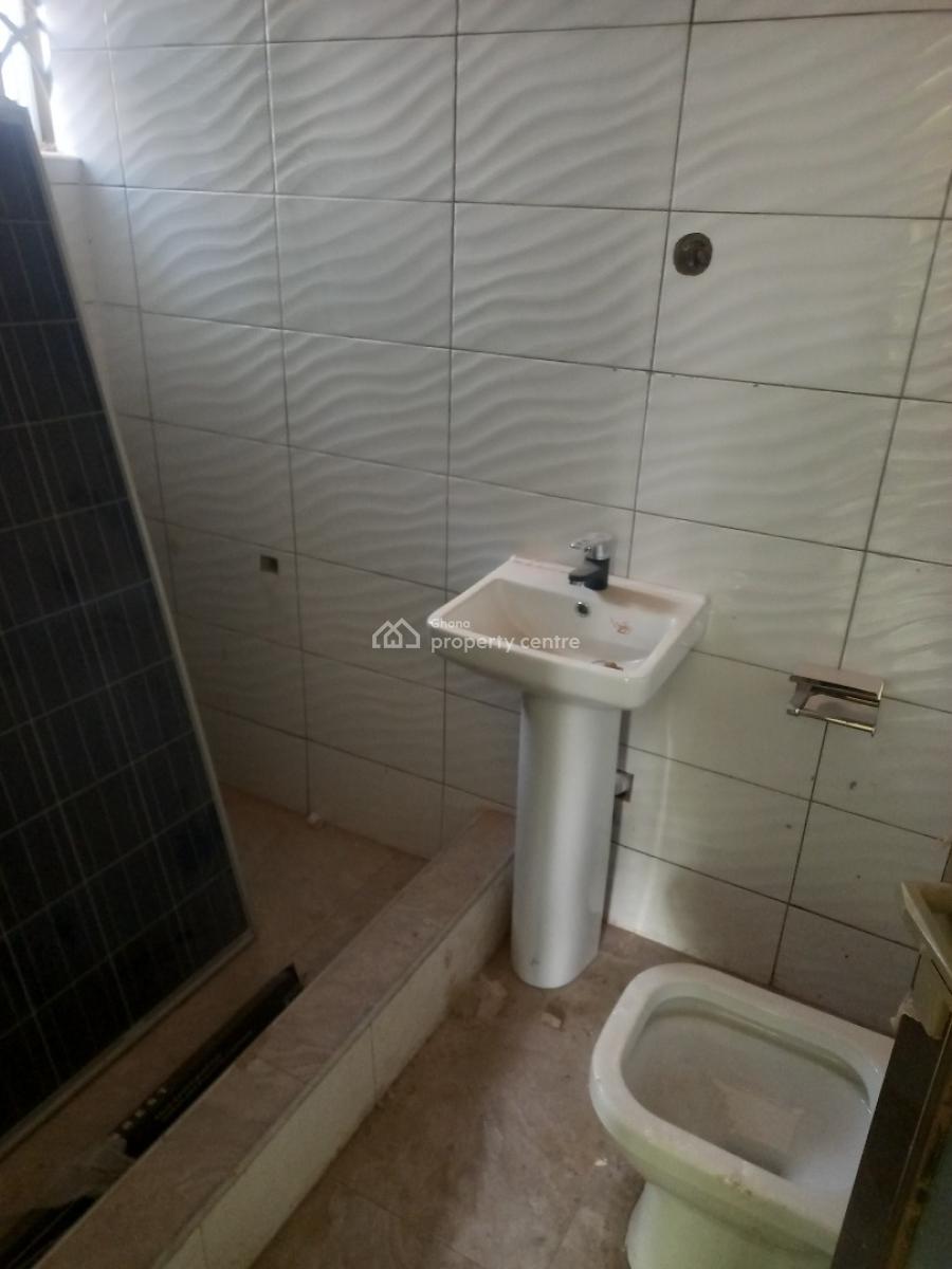 2 Bedrooms Apartment, Kenyasi Adwumam, Kumasi Metropolitan, Ashanti, Apartment for Rent