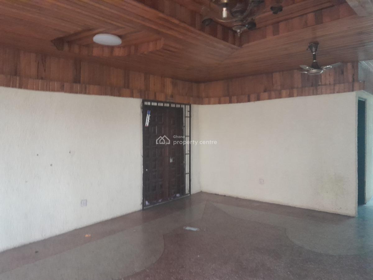 2 Bedrooms  Apartment, Duase New Site, Near Buokrom / Asokore Mampong., Kumasi Metropolitan, Ashanti, Apartment for Rent