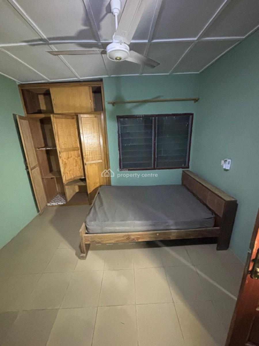 2 Semi-furnished Single Rooms, Self-contained, Kumasi Metropolitan, Ashanti, House for Rent