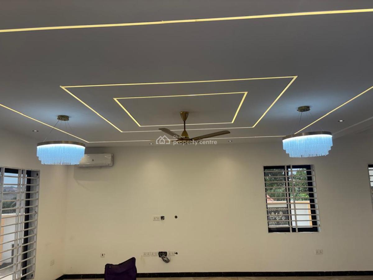 Newly Fully Furnished 5-bedroom House, Kumasi Metropolitan, Ashanti, House for Sale