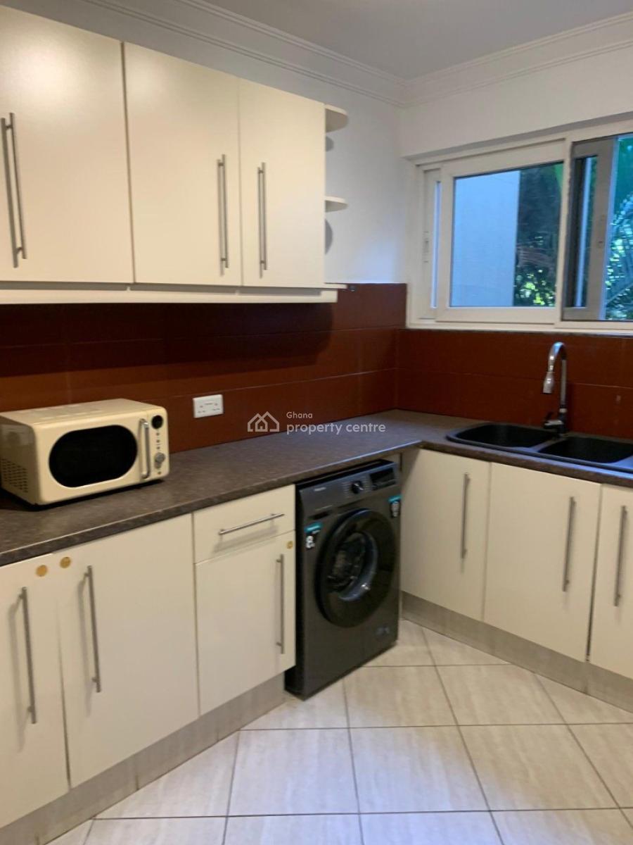 Luxurious 3 Bedroom Flat@ Airport Residential Area, Airport Residential Area, Accra, Apartment for Rent