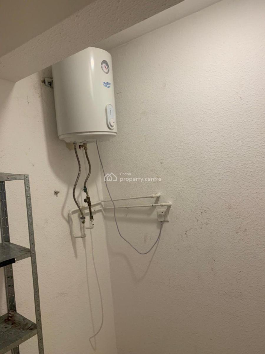 Luxurious 3 Bedroom Flat@ Airport Residential Area, Airport Residential Area, Accra, Apartment for Rent