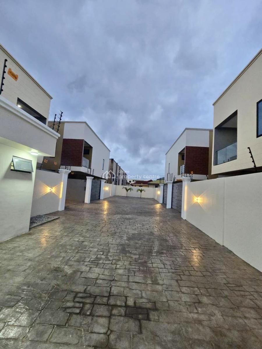 Detached 3 Bedroom Duplex in a Gated Community, Ars Roundabout, East Legon, Accra, Detached Duplex for Rent