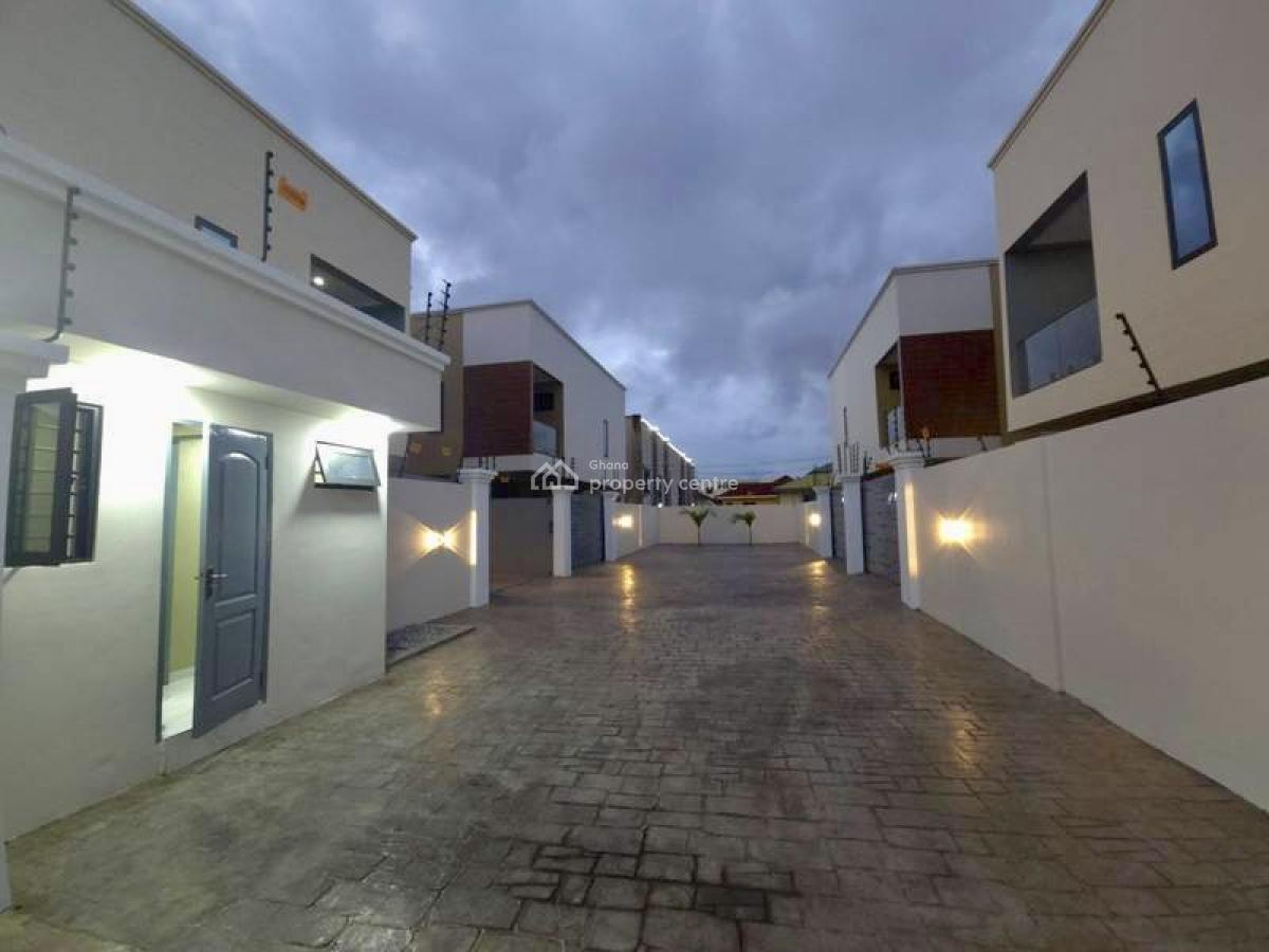 Detached 3 Bedroom Duplex in a Gated Community, Ars Roundabout, East Legon, Accra, Detached Duplex for Rent