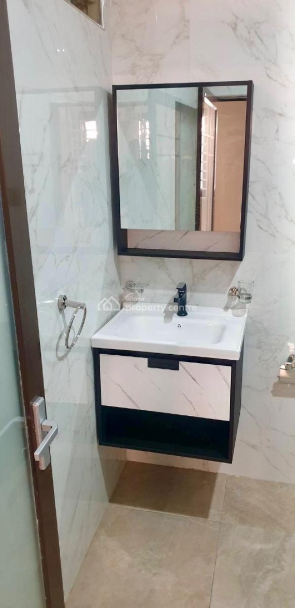 2 Bedroom Townhouse in a Gated Community, Ars Roundabout, East Legon, Accra, Townhouse for Rent