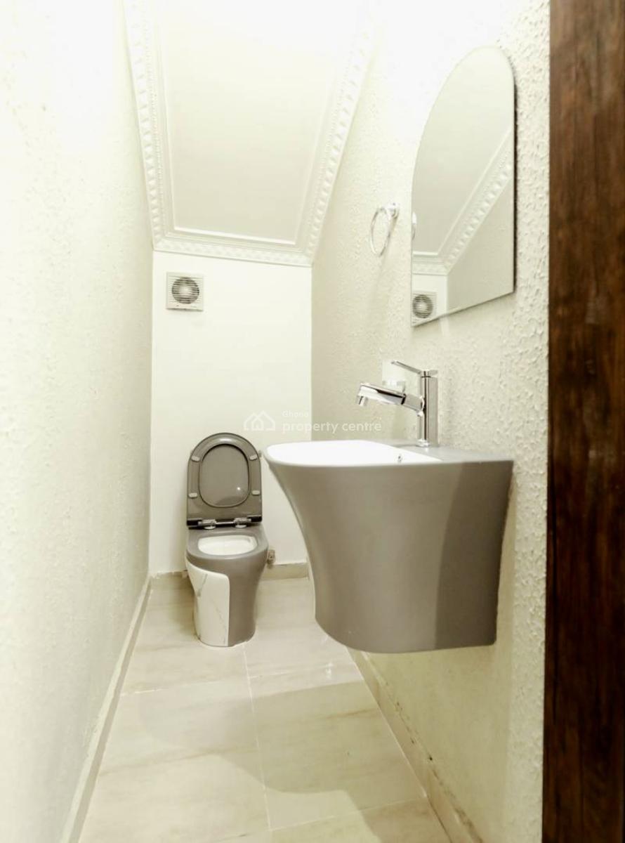 2 Bedroom Townhouse in a Gated Community, Ars Roundabout, East Legon, Accra, Townhouse for Rent