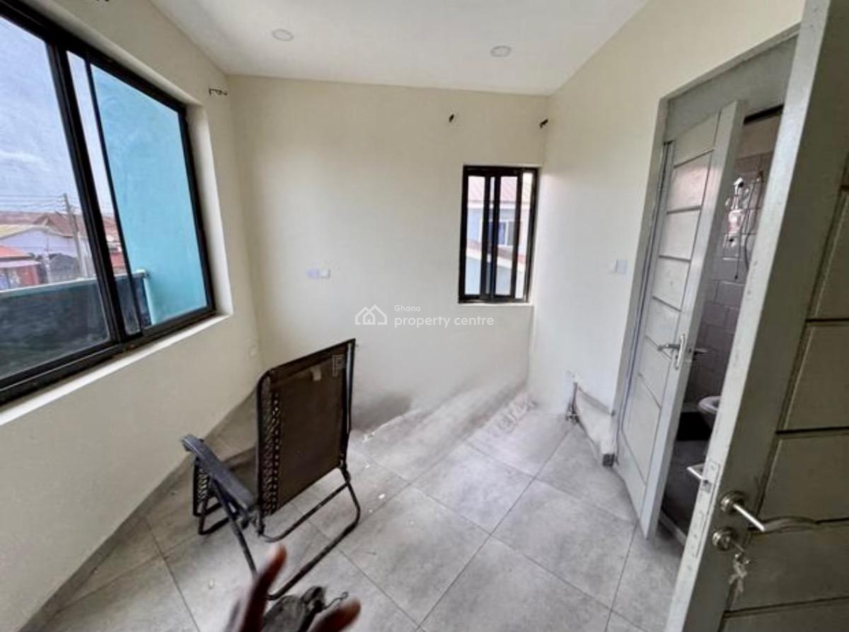 3 Bedroom Duplex, Tse Addo, Accra, Semi-detached Duplex for Rent