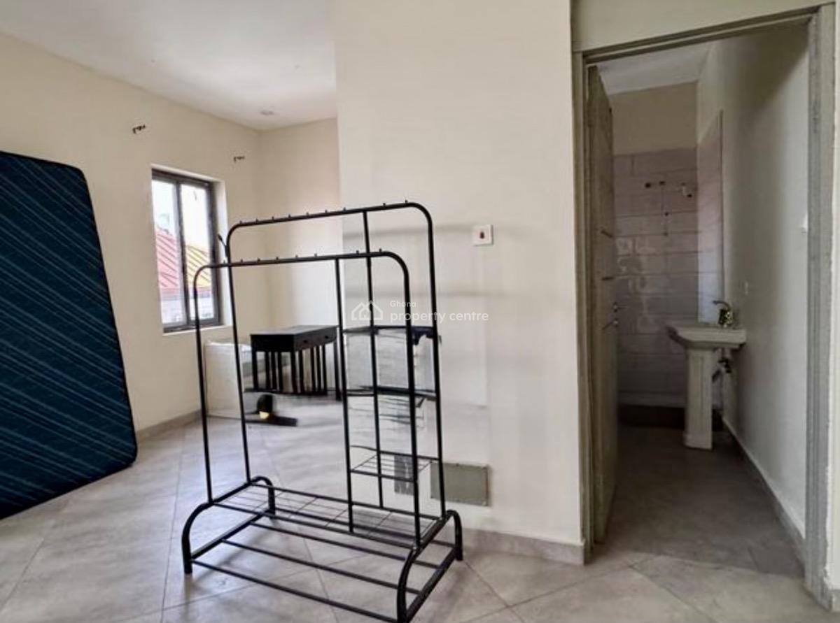 3 Bedroom Duplex, Tse Addo, Accra, Semi-detached Duplex for Rent