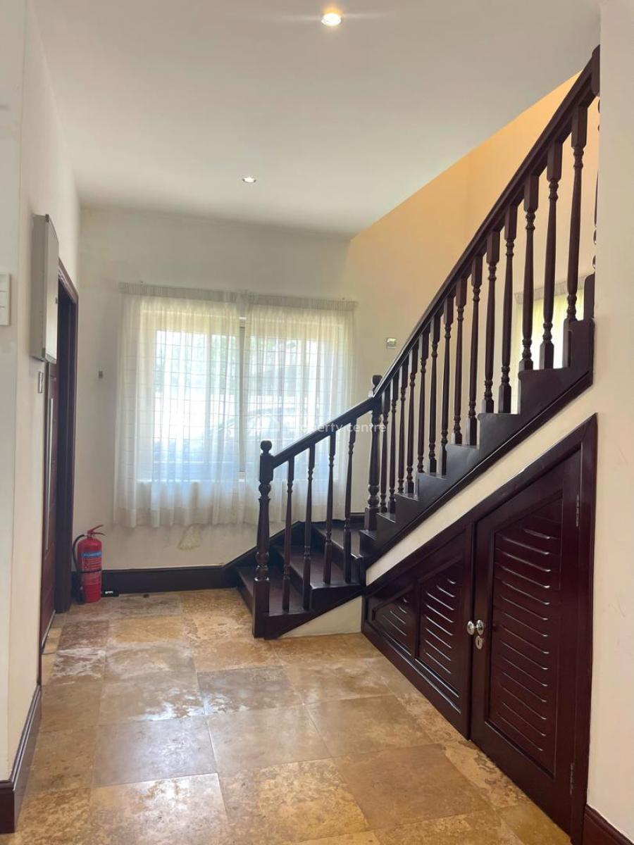 Executive  Furnished 3 Bedroom, Airport Residential Area, Accra, Townhouse for Rent