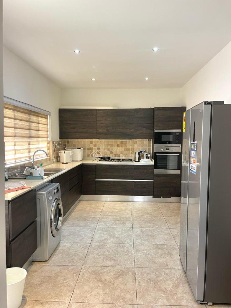Executive  Furnished 3 Bedroom, Airport Residential Area, Accra, Townhouse for Rent