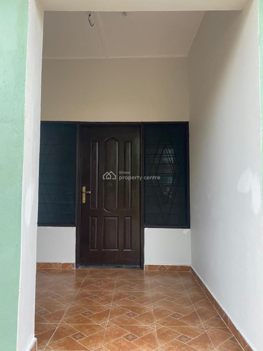 Luxury 2 Bedroom Facility, Dcop Kofi Boakye Street, Konkromoase, Kumasi Metropolitan, Ashanti, Semi-detached Duplex for Rent