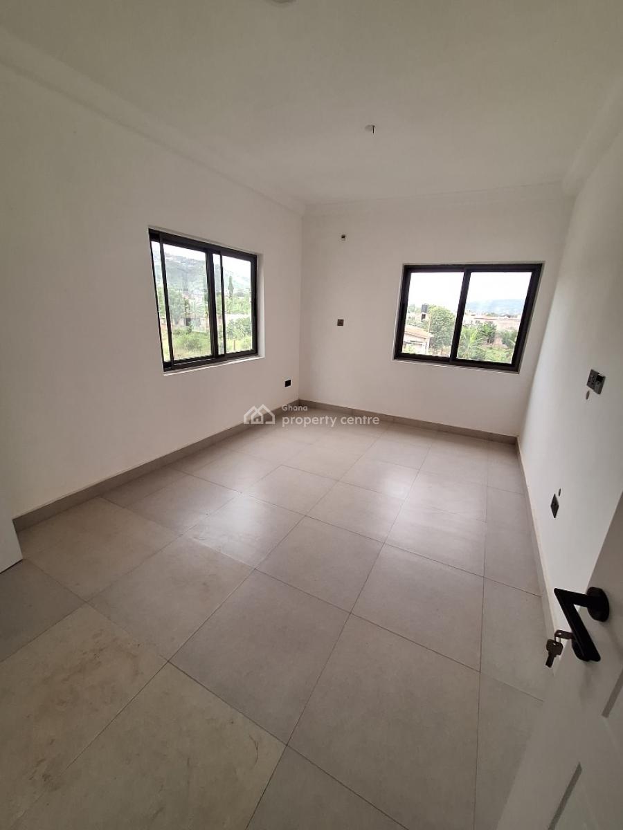 3 Bedrooms House, Ayimensah, Oyarifa, La Nkwantanang Madina Municipal, Accra, Detached Duplex for Sale