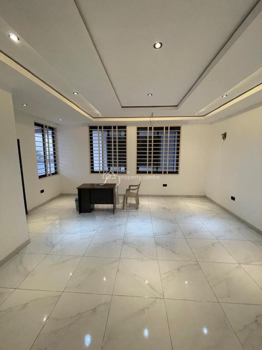 4 Bedrooms, Kwabenya, Ga East Municipal, Accra, Detached Duplex for Rent