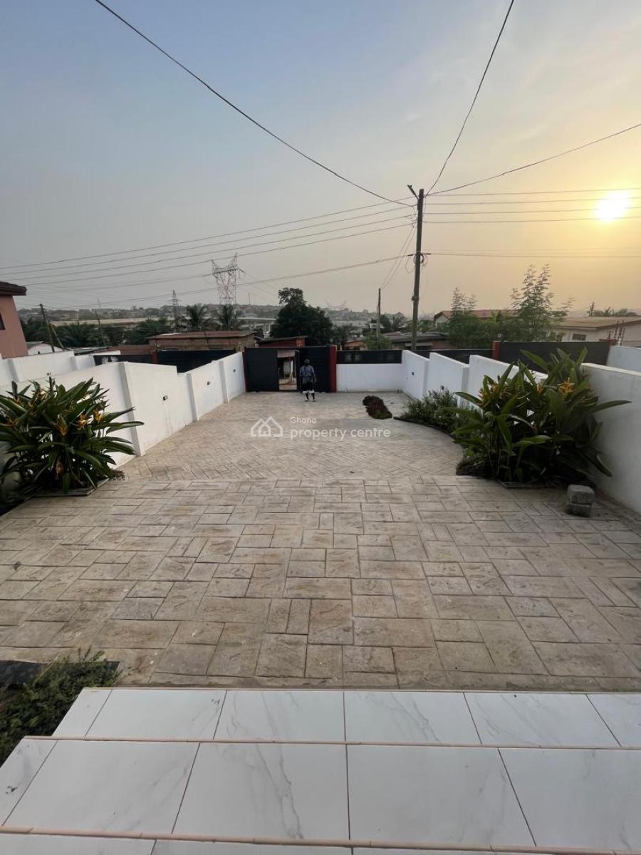 4 Bedrooms, Kwabenya, Ga East Municipal, Accra, Detached Duplex for Rent