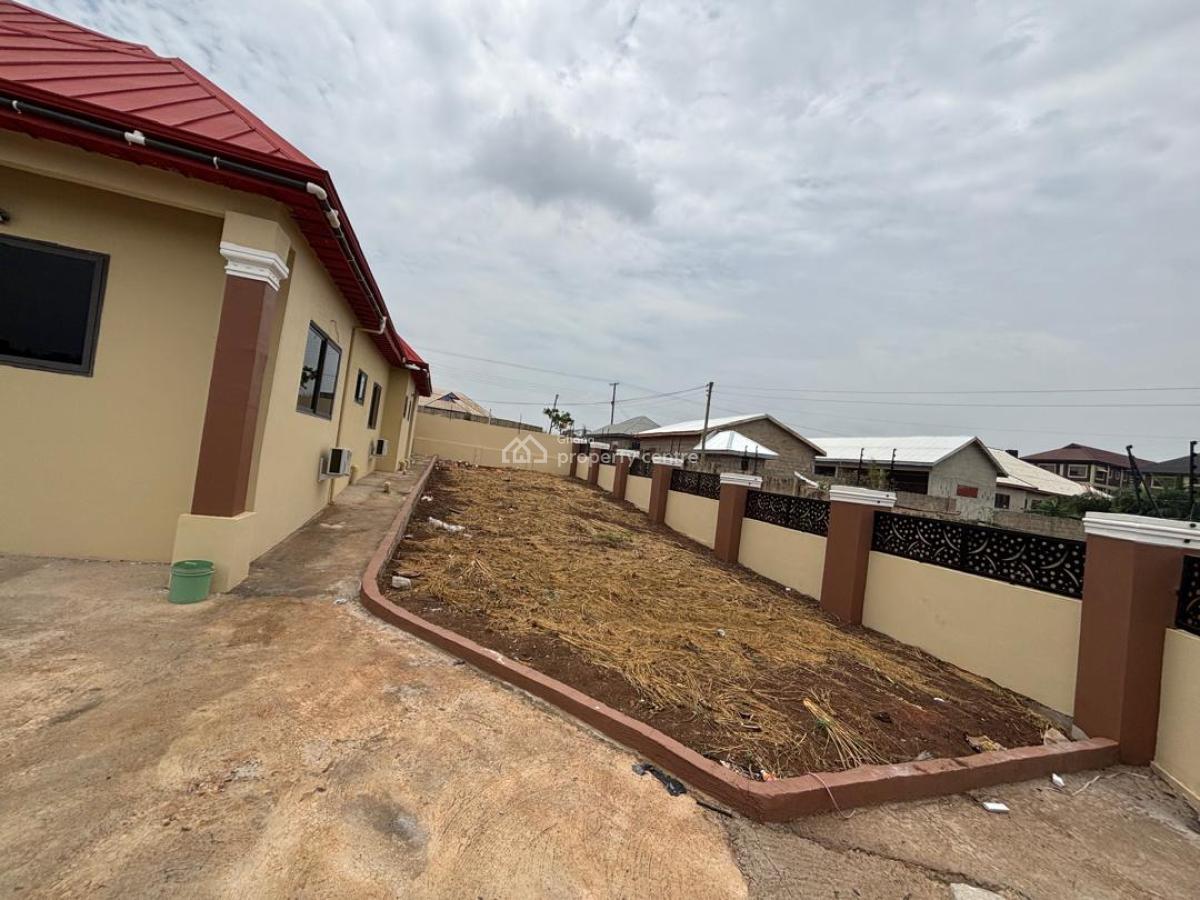 Luxury Fully Furnished 4-bedroom House, Ejisu-juaben Municipal, Ashanti, House for Sale