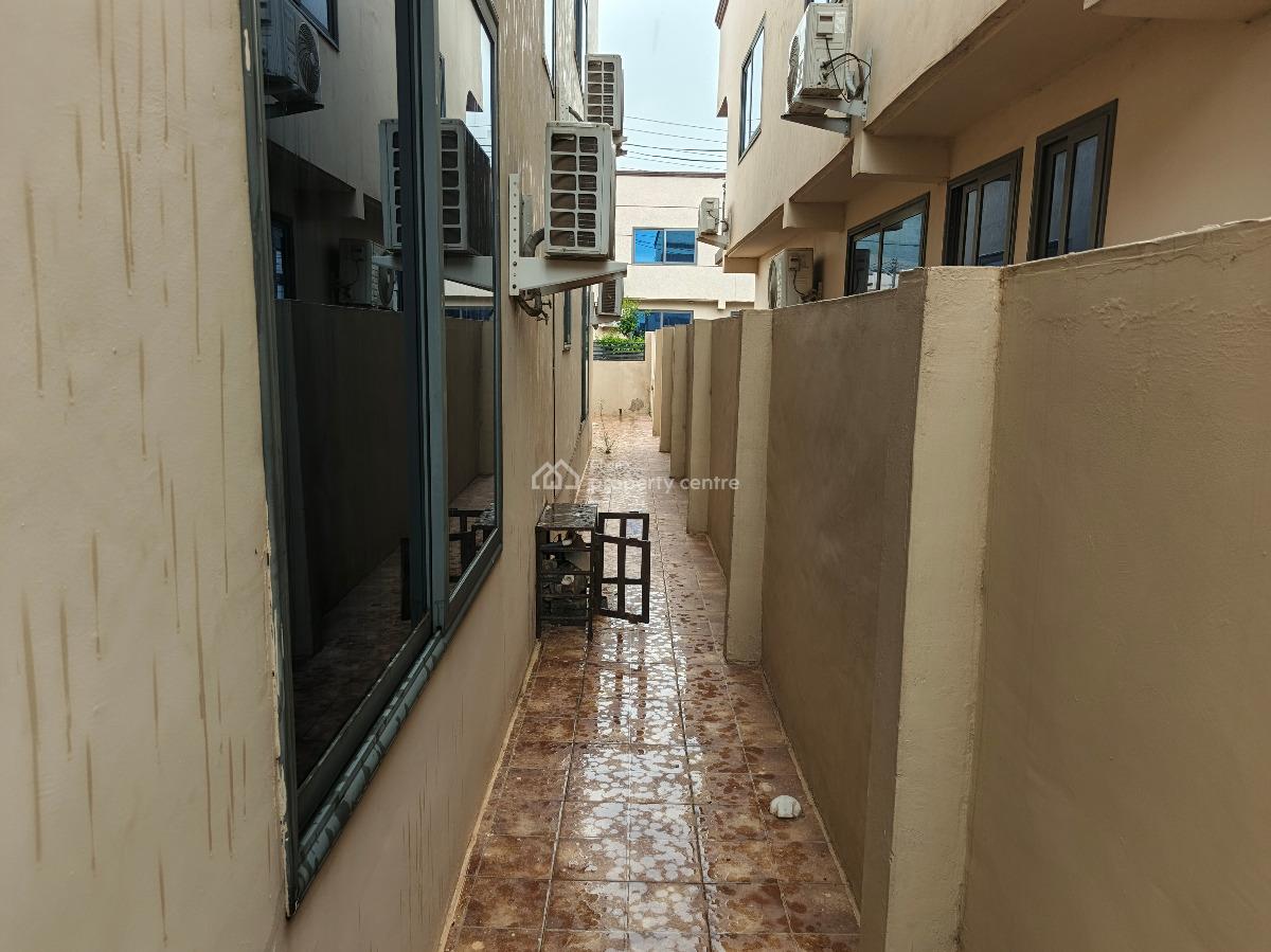 Luxury 4bedrooms House in Oyarifa, Oyarifa, Oyarifa, La Nkwantanang Madina Municipal, Accra, House for Sale