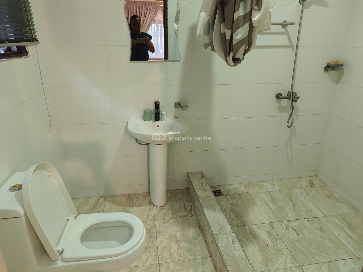 Luxury 4bedrooms House in Oyarifa, Oyarifa, Oyarifa, La Nkwantanang Madina Municipal, Accra, House for Sale