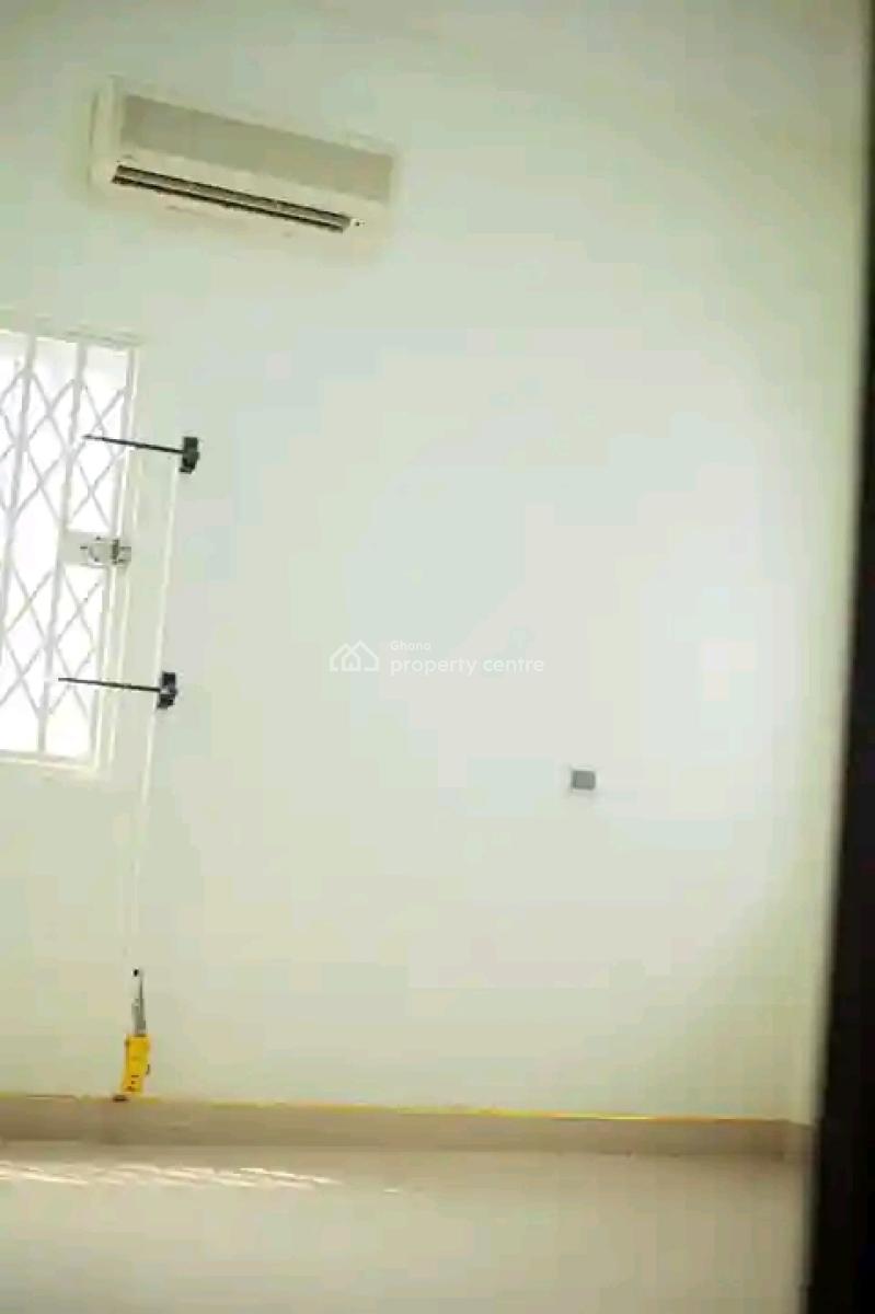 Unfurnished 4 Bedroom All Ensuite Townhouse in a Gated Community, Cantonments, Accra, Townhouse for Sale