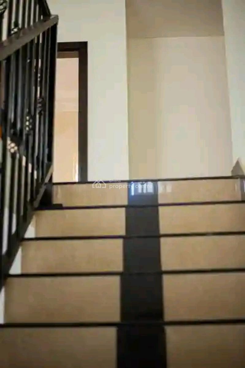 Unfurnished 4 Bedroom All Ensuite Townhouse in a Gated Community, Cantonments, Accra, Townhouse for Sale