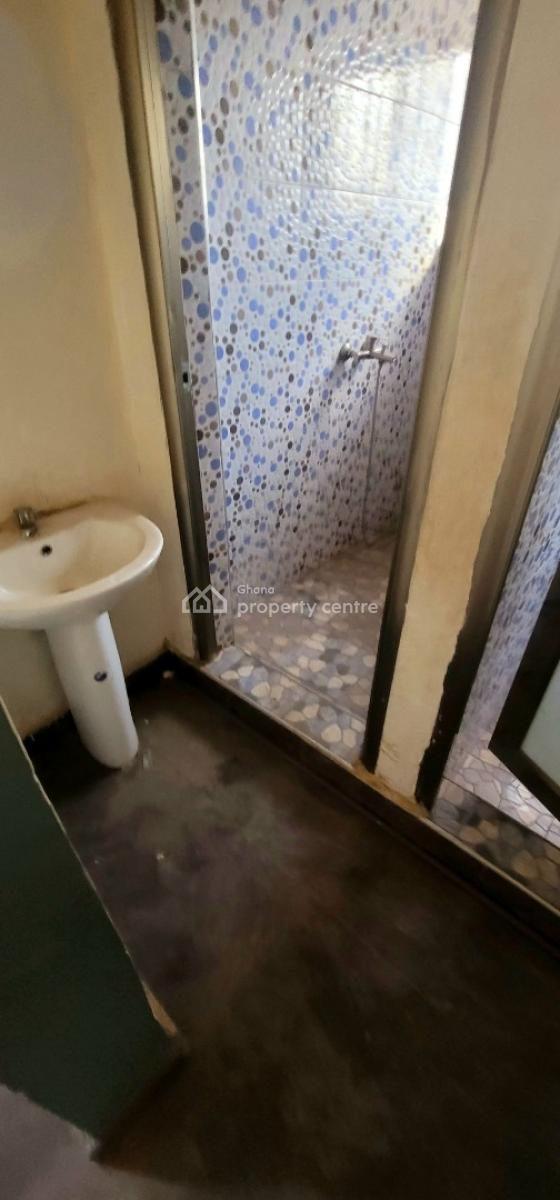 2 Bedrooms, Mallam Inside, Kwashieman, Accra, Apartment for Rent