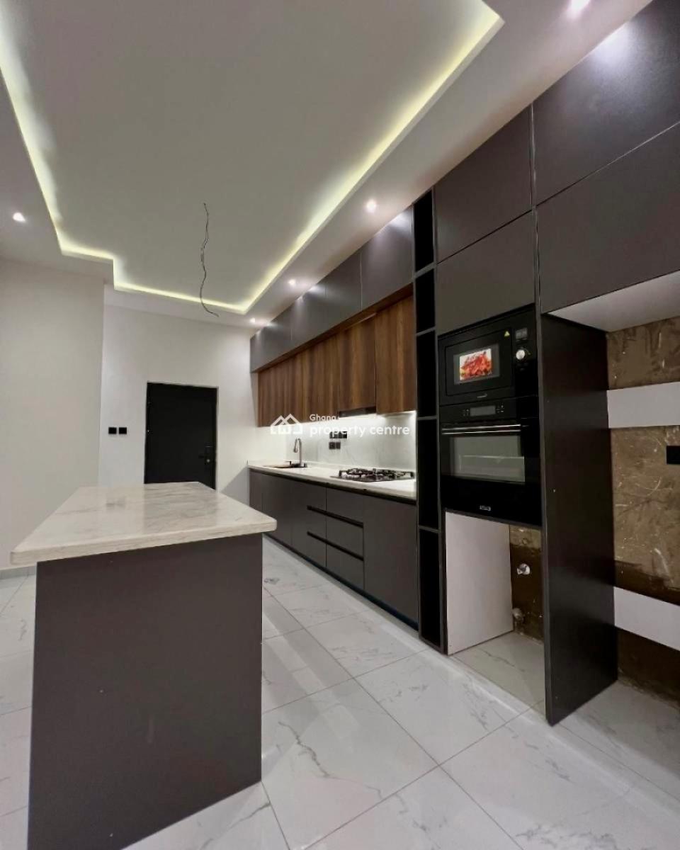 Detached 3 Bedroom Bungalow with Staff Quarters, Ashaley Botwe, Adenta Municipal, Accra, Detached Bungalow for Sale