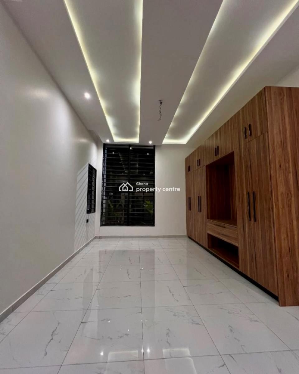 Detached 3 Bedroom Bungalow with Staff Quarters, Ashaley Botwe, Adenta Municipal, Accra, Detached Bungalow for Sale