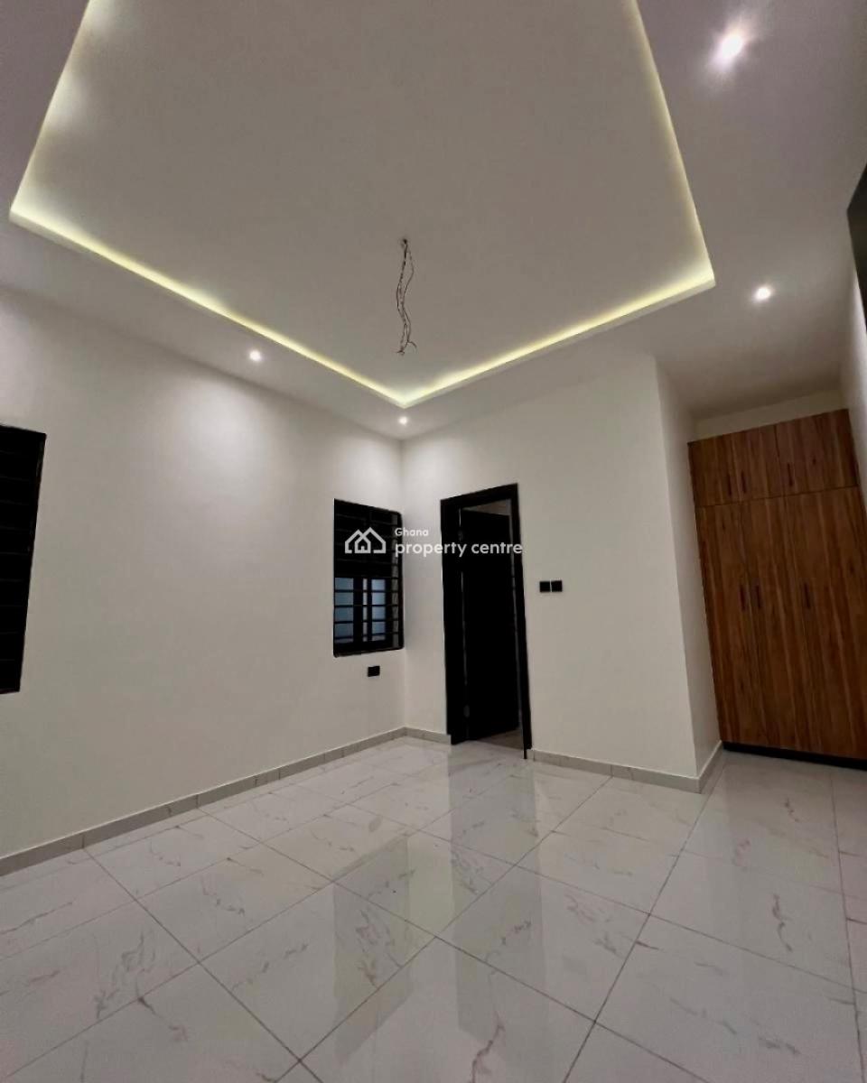 Detached 3 Bedroom Bungalow with Staff Quarters, Ashaley Botwe, Adenta Municipal, Accra, Detached Bungalow for Sale