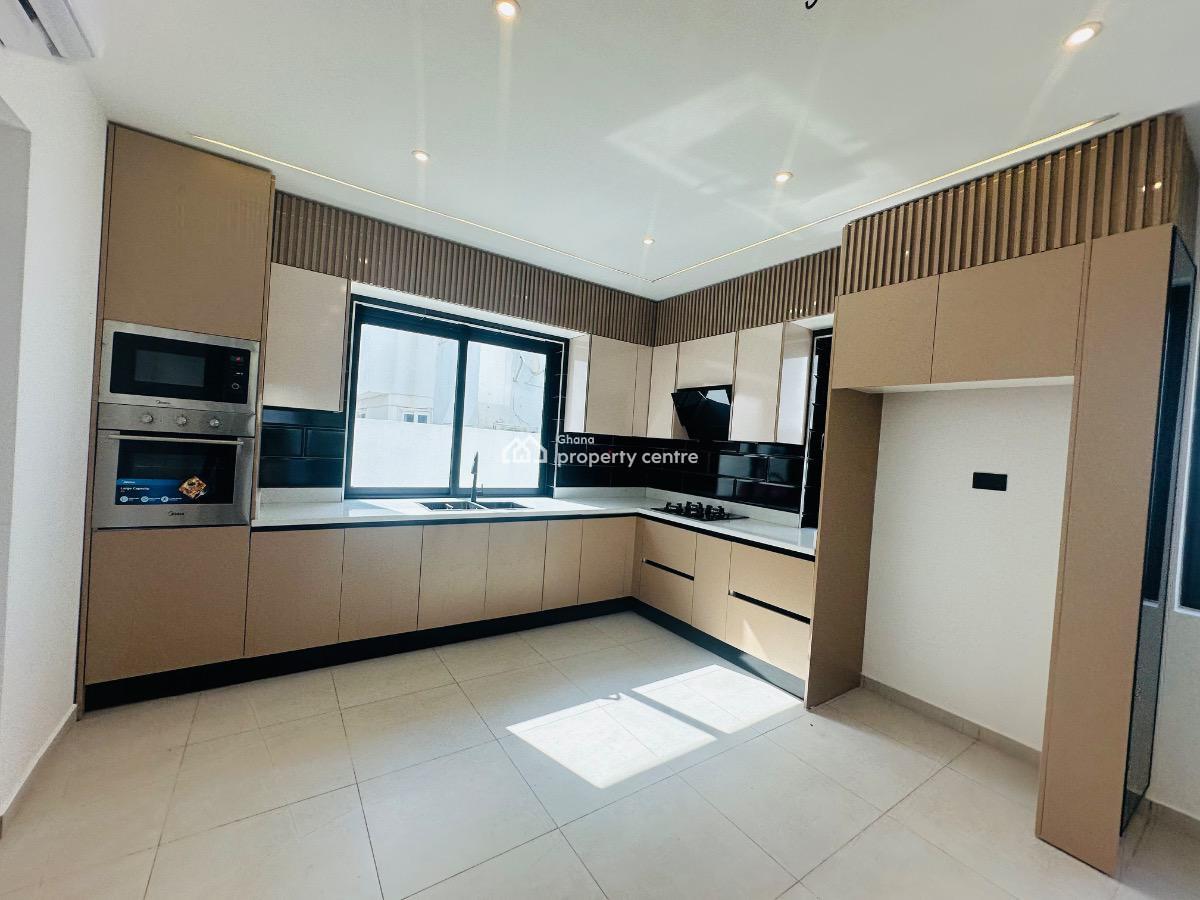 Detached 3 Bedroom Duplex with Staff Quarters, Oyarifa, Adenta Municipal, Accra, Detached Duplex for Sale