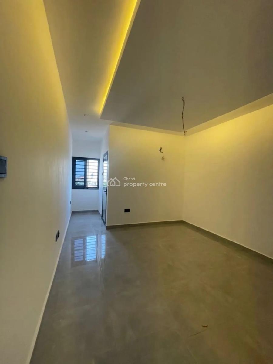 4 Bedroom Duplex, Oyarifa, Adenta Municipal, Accra, Semi-detached Duplex for Sale