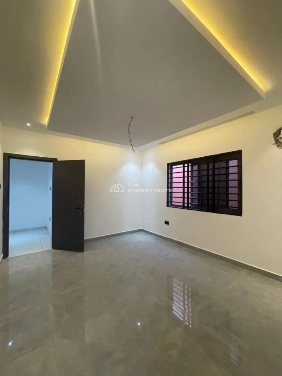 4 Bedroom Duplex, Oyarifa, Adenta Municipal, Accra, Semi-detached Duplex for Sale