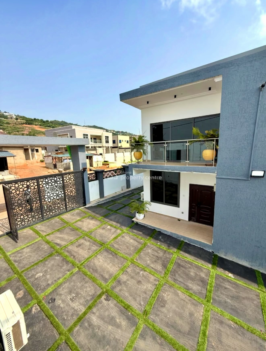 3 Bedroom Townhouse in a Gated Community, Oyarifa, Adenta Municipal, Accra, Townhouse for Sale