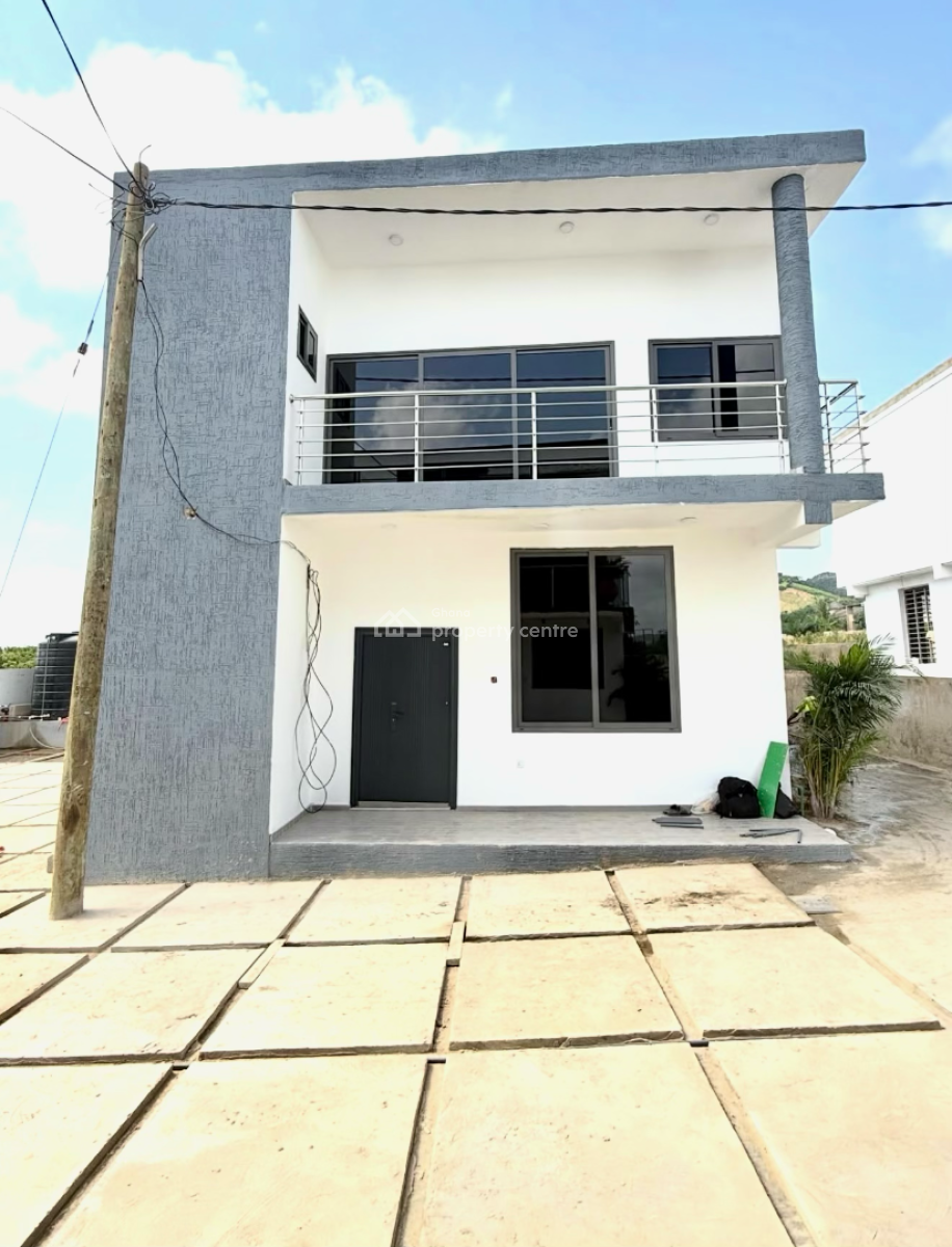 3 Bedroom Townhouse in a Gated Community, Oyarifa, Adenta Municipal, Accra, Townhouse for Sale