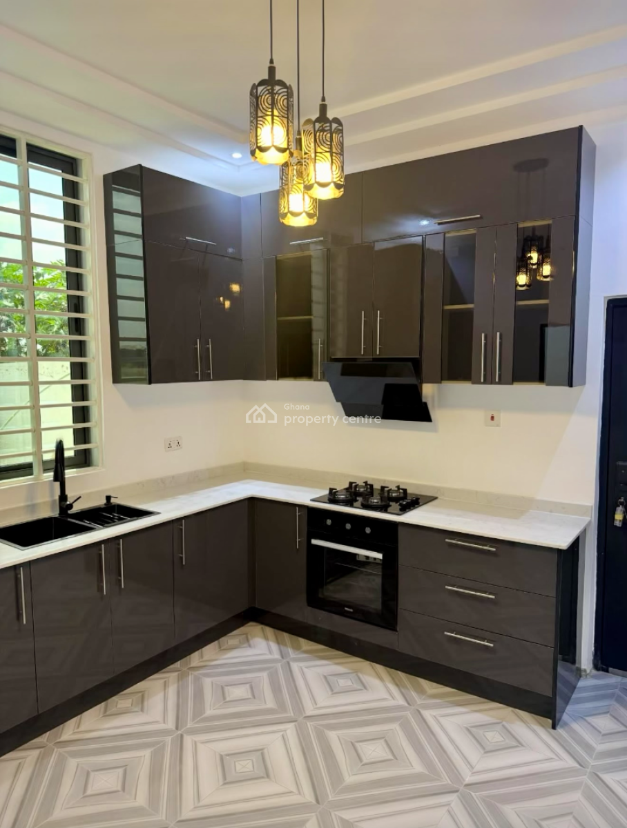 3 Bedroom Townhouse in a Gated Community, Oyarifa, Adenta Municipal, Accra, Townhouse for Sale