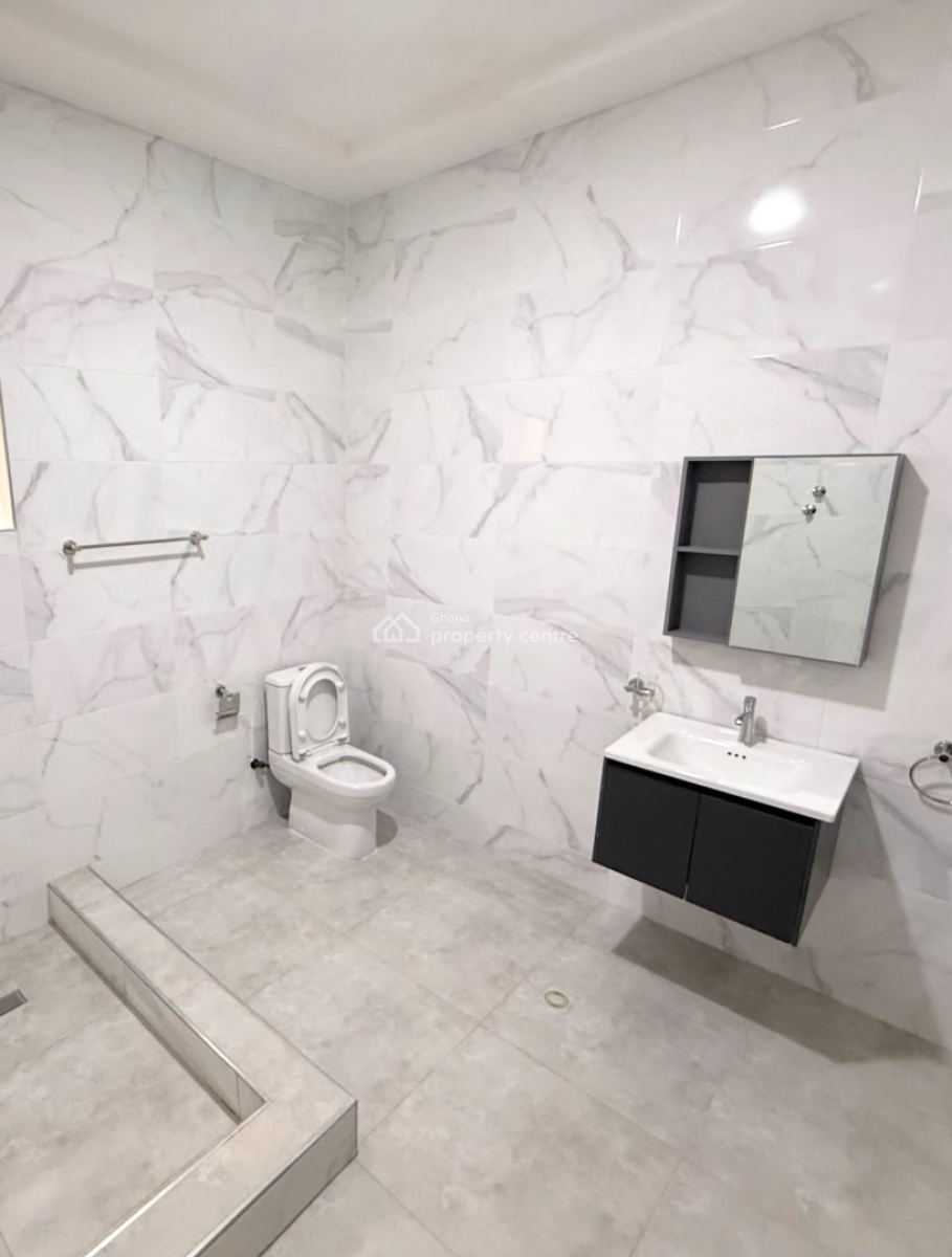 3 Bedroom Townhouse in a Gated Community, Oyarifa, Adenta Municipal, Accra, Townhouse for Sale