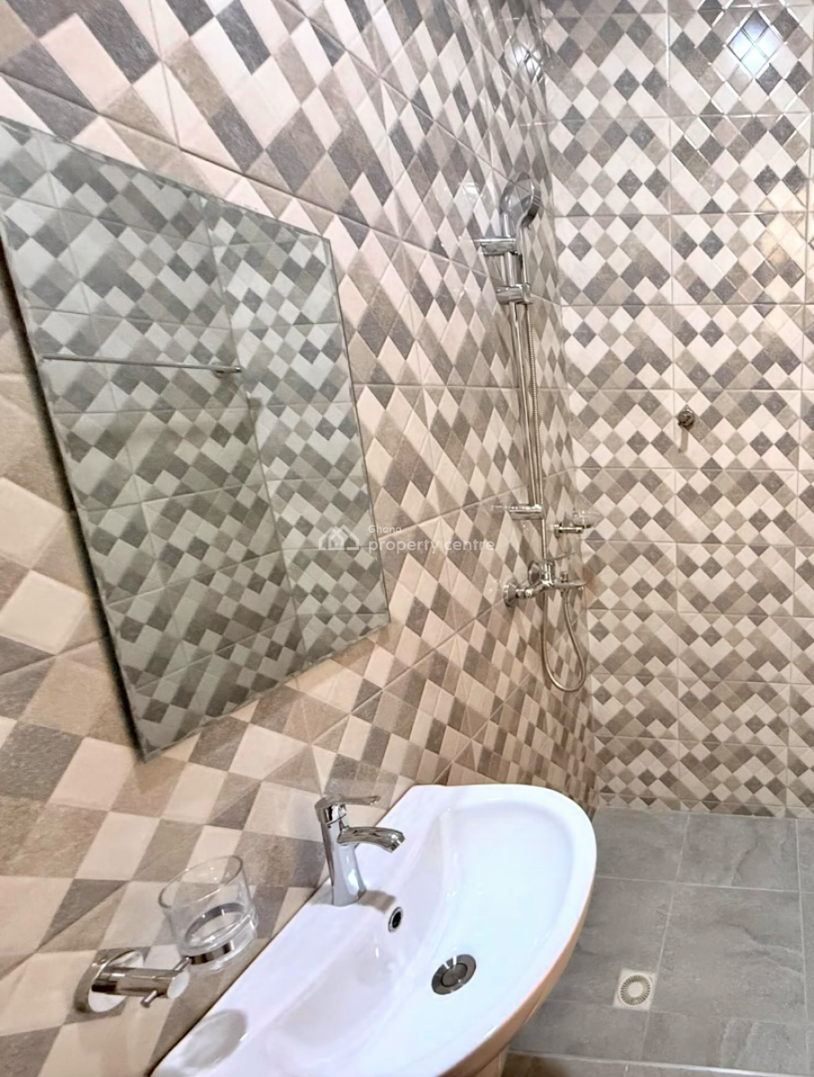 3 Bedroom Townhouse in a Gated Community, Oyarifa, Adenta Municipal, Accra, Townhouse for Sale