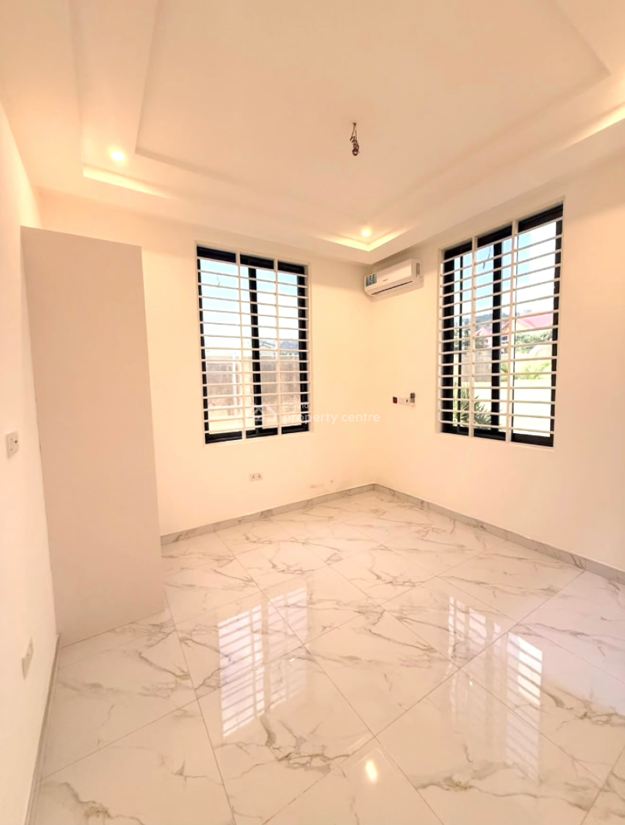 3 Bedroom Townhouse in a Gated Community, Oyarifa, Adenta Municipal, Accra, Townhouse for Sale