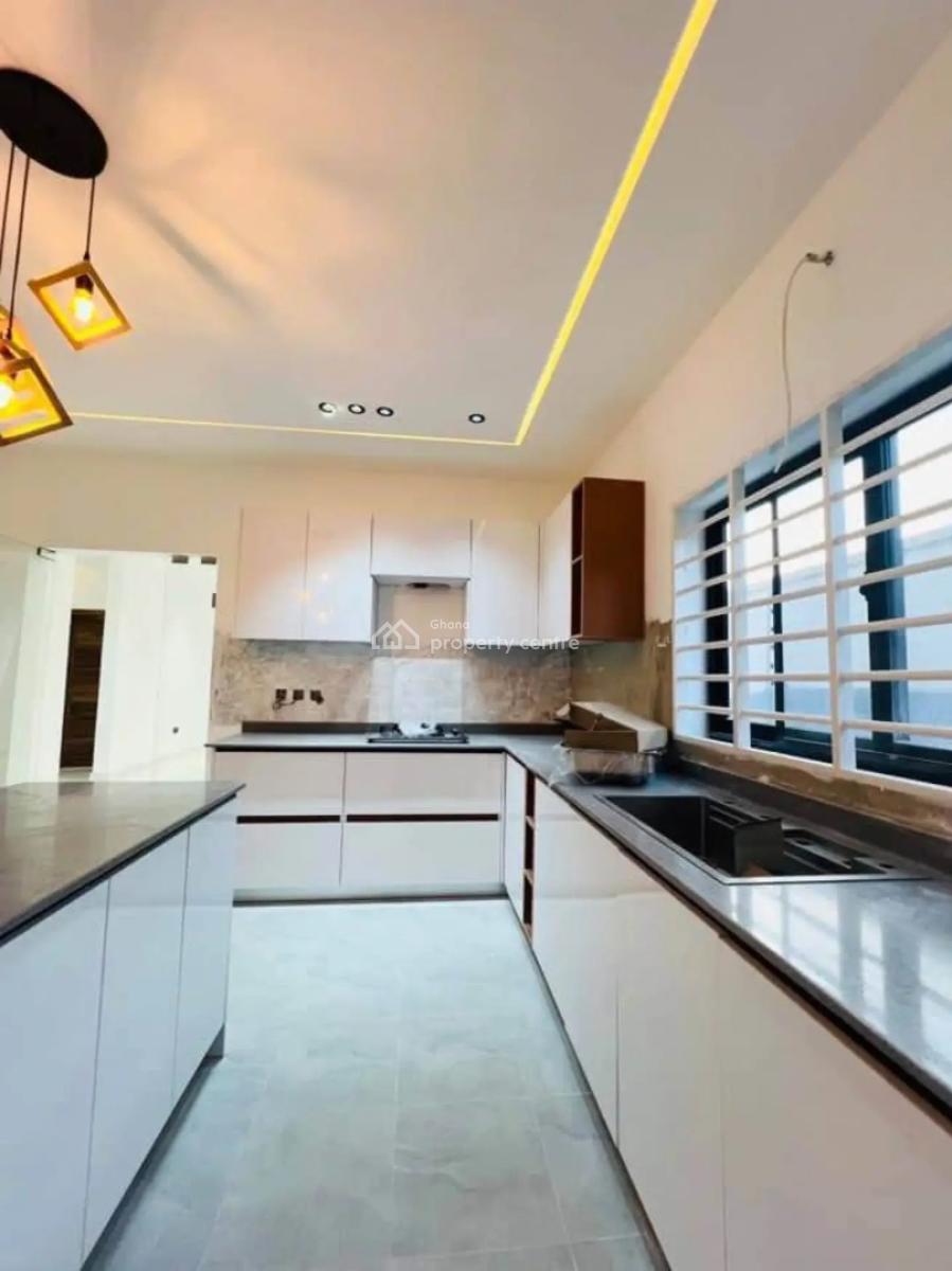 Detached 3 Bedroom Bungalow with Boys Quarters, Oyarifa, Adenta Municipal, Accra, Detached Bungalow for Sale