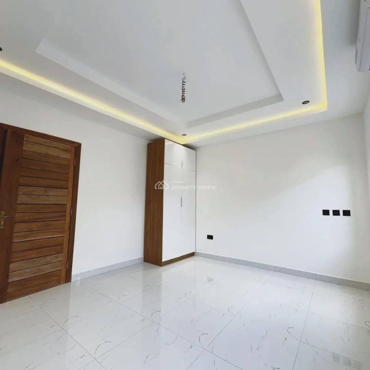 Detached 3 Bedroom Bungalow with Boys Quarters, Oyarifa, Adenta Municipal, Accra, Detached Bungalow for Sale