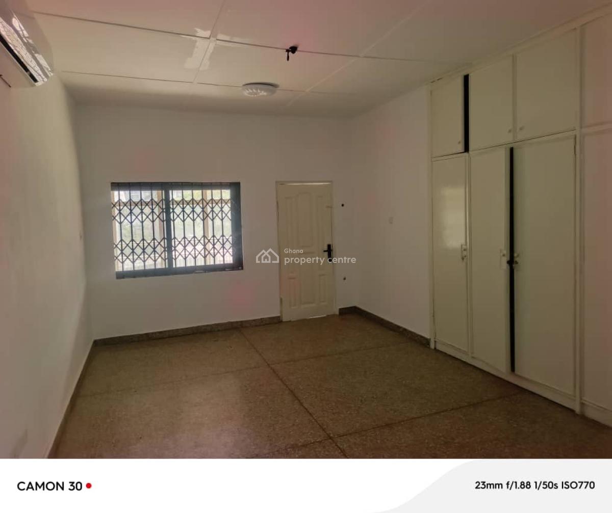 8 Bedrooms at Cantonments, Mineral Commission, Cantonments, Accra, Detached Duplex for Rent