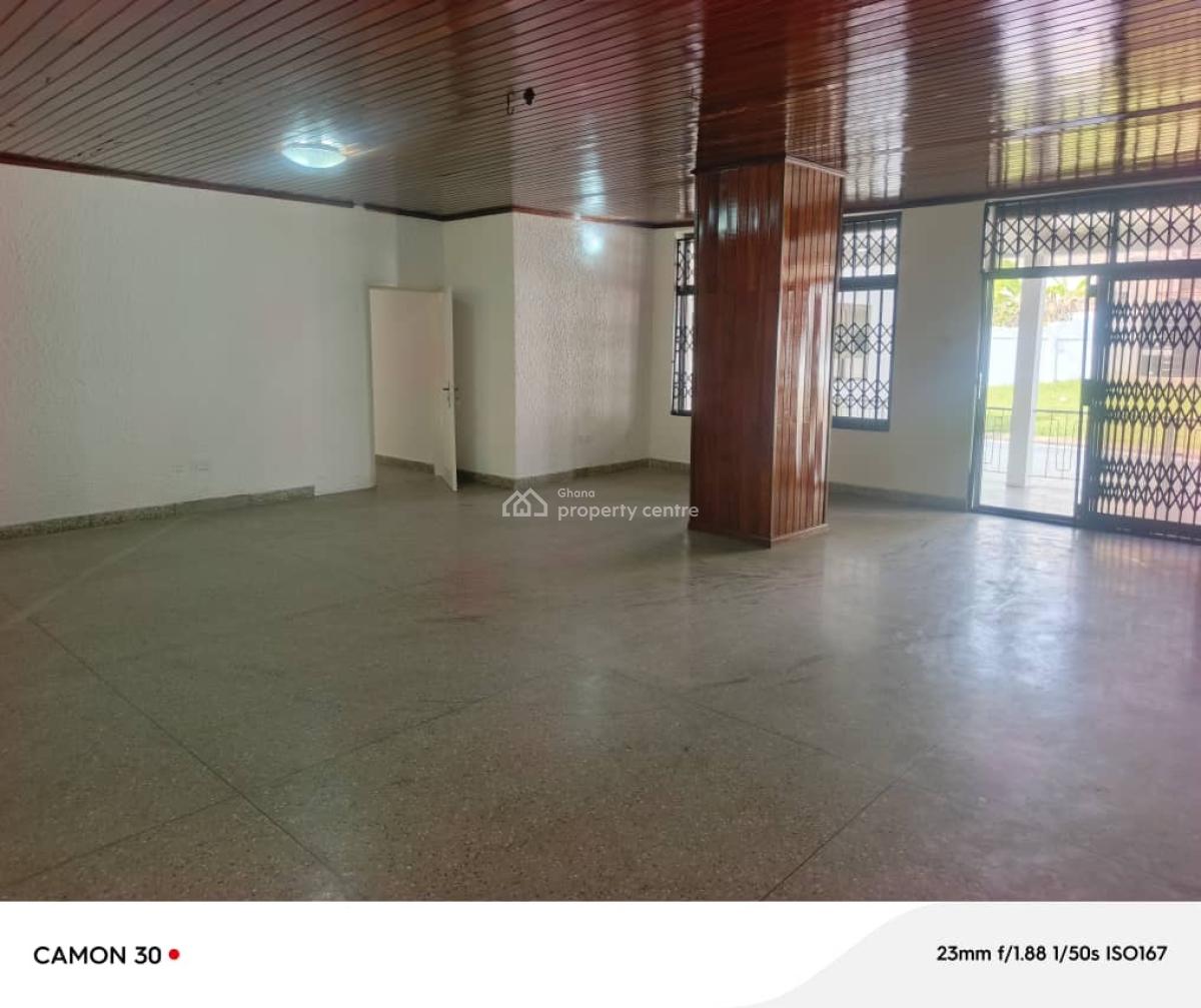 8 Bedrooms at Cantonments, Mineral Commission, Cantonments, Accra, Detached Duplex for Rent