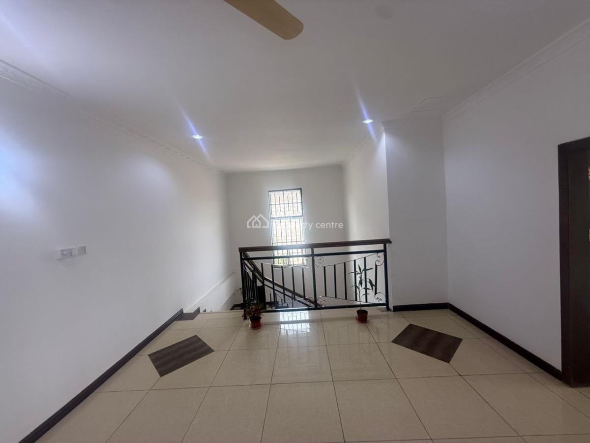 7 Bedrooms at Tema Community 12, Community 12, Tema, Accra, Detached Duplex for Sale