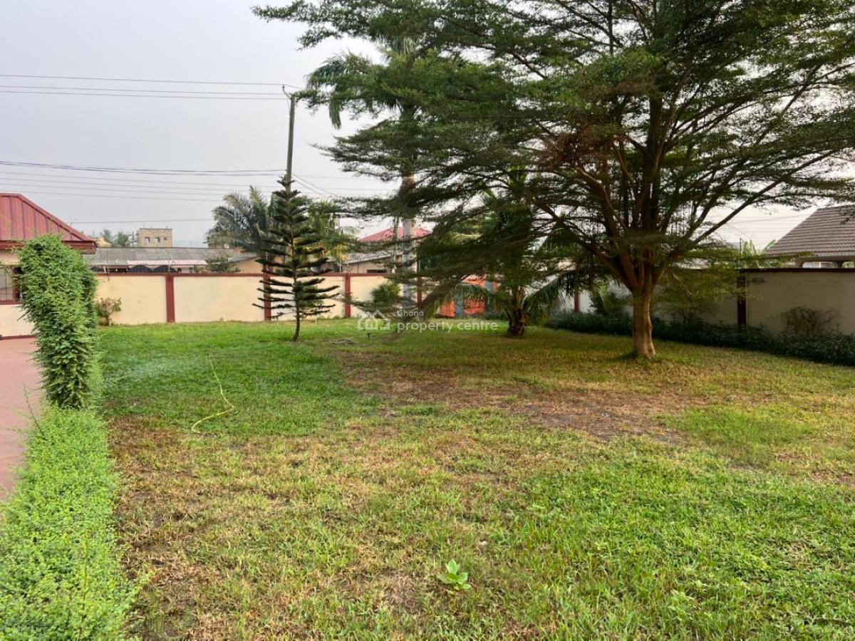 5 Bedrooms on 2 Plots of Land at Weija Scc, Scc Dvla Road, Weija, Ga South Municipal, Accra, Detached Duplex for Sale