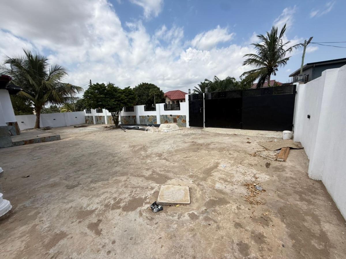 5 Bedrooms at  Ablekuma Sonitra, Sonitra, Ablekuma South, Accra Metropolitan, Accra, Detached Bungalow for Rent