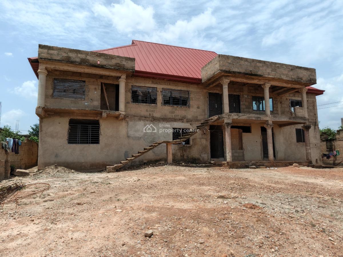 13 Bedrooms, Buoho Sasa,near Kronum Afrancho., Kumasi Metropolitan, Ashanti, House for Sale