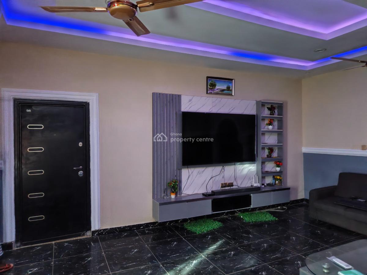6 Bedrooms, Atimatim Maase,near Pankrono., Kumasi Metropolitan, Ashanti, House for Sale