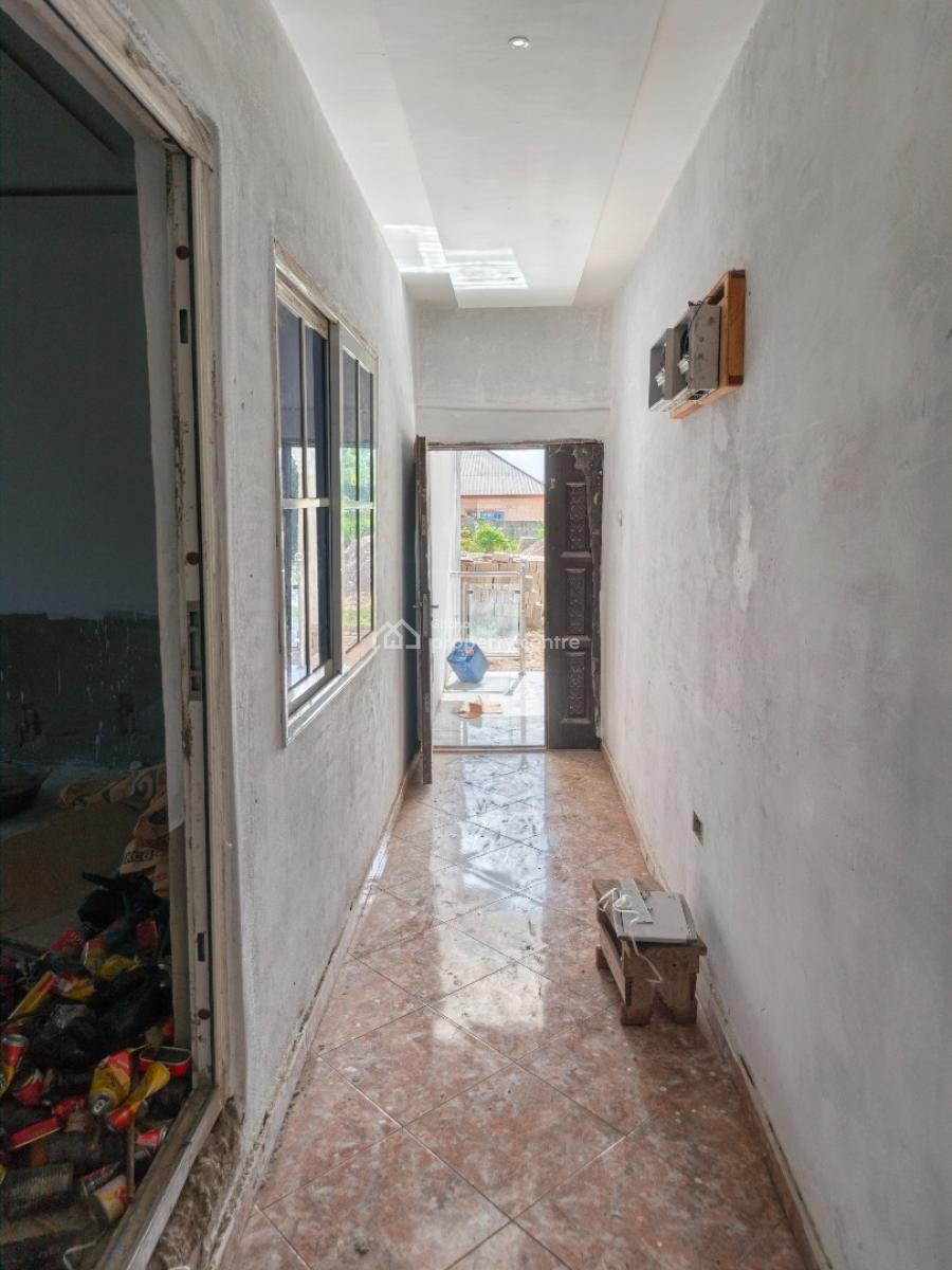 4 Bedrooms, Kodie Apagya, Near Kronum Afrancho Buoho., Kumasi Metropolitan, Ashanti, House for Sale